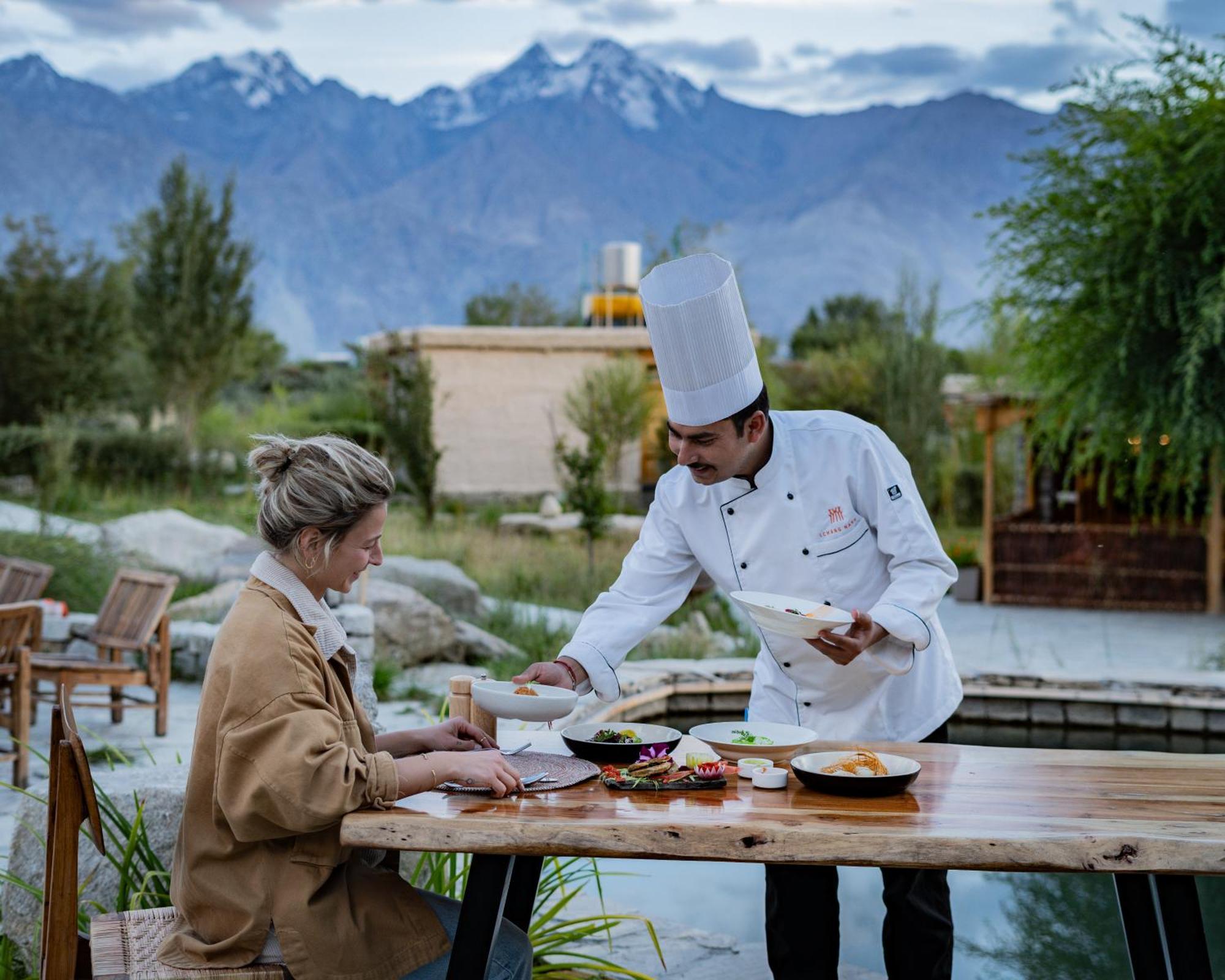 Lchang Nang Retreat-The House Of Trees-Nubra Valley Hotel Sumur Екстериор снимка