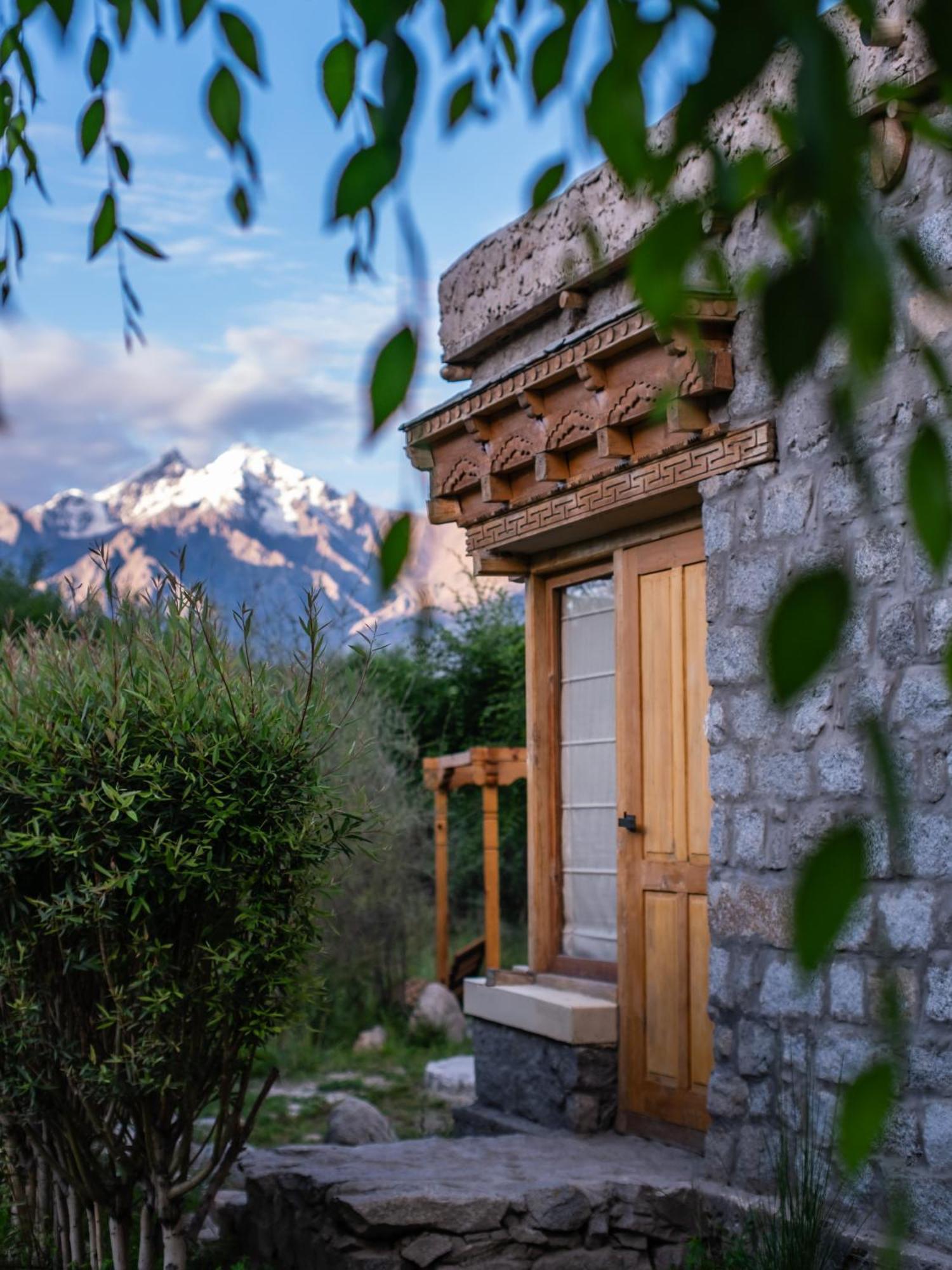 Lchang Nang Retreat-The House Of Trees-Nubra Valley Hotel Sumur Екстериор снимка